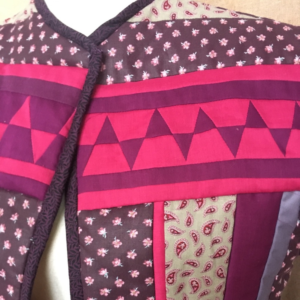 Vintage 70s 80s Handmade Quilted Patchwork Calico Paisley Purple Reversible Vest - Picture 8 of 11